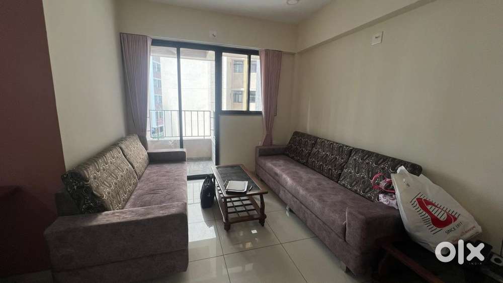 3bhk full furnished flat for rent at shela Ahmedabad