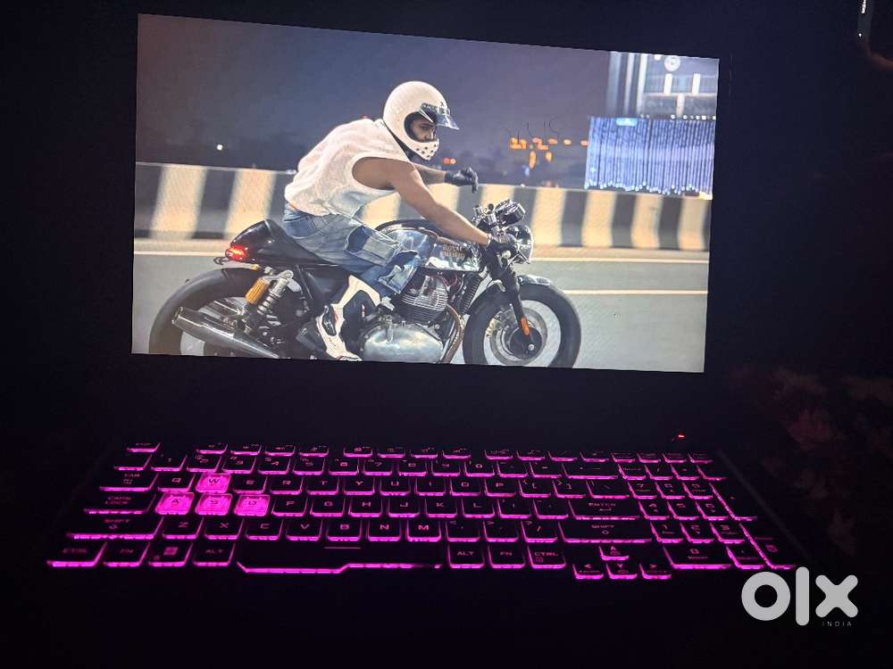 ASUS A17 laptop 16Ram and 512 SSD