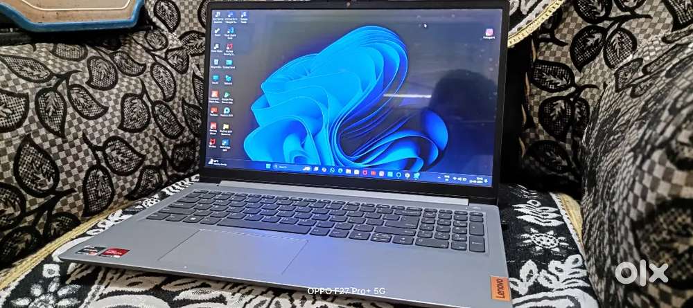 Lenovo IdeaPad 1 in excellent condition