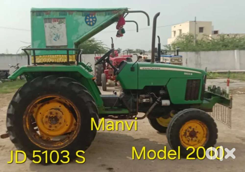 Johndeer L&T 5103 S Tractor . Available in Manvi . Model 2010