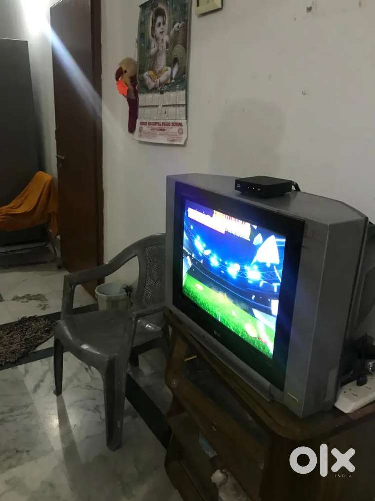 LG TV Black 300