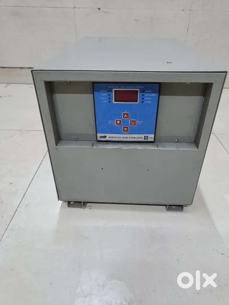 SERVO VOLTAGE STABILIZER