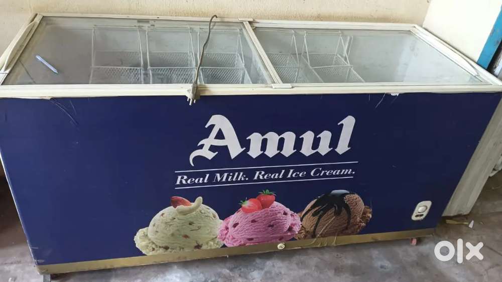 Ice cream fridge for sell