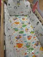 Honey honey Baby Crib