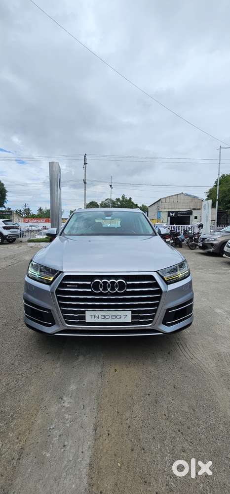 Audi Q7 45 TDI Premium with Sunroof, 2017, Diesel