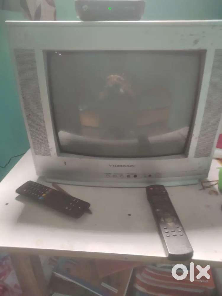 Tv with set top box