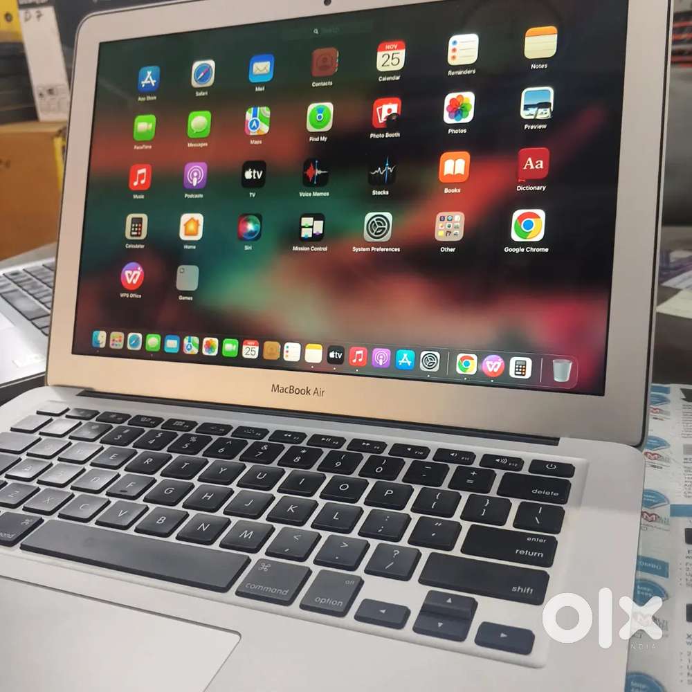 Apple Macbook Air branded laptop new conditon