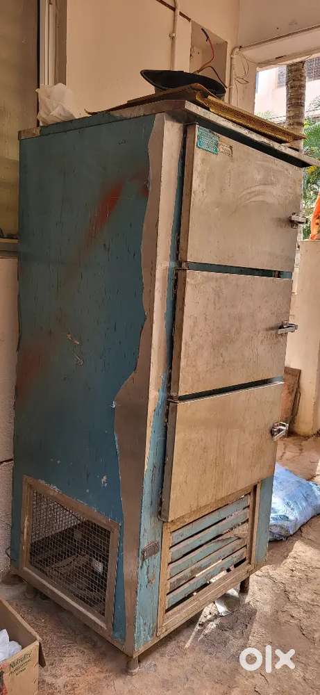 Commercial fridge 3 door