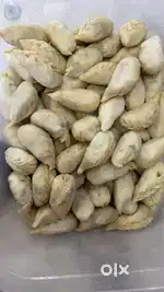 Momos maker