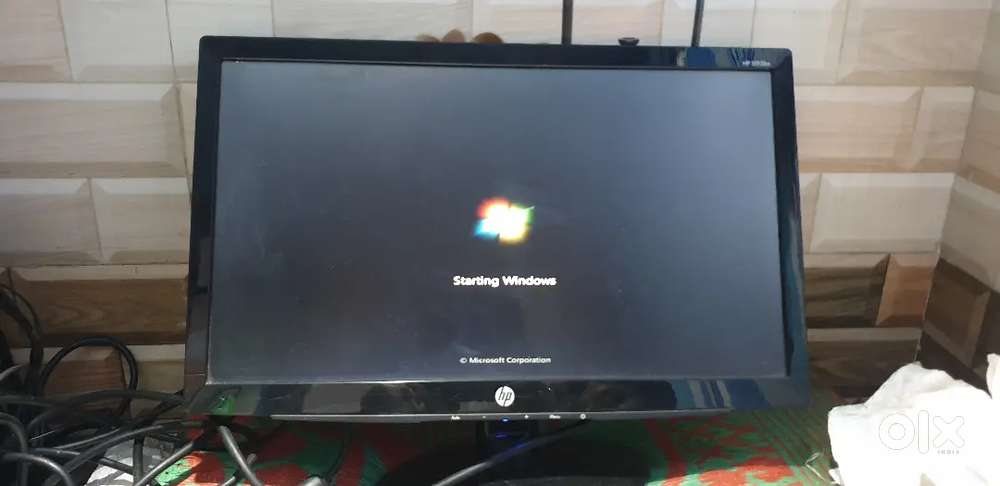 Compaq CPU with HP monitor 160 Gb HARD DRIVE