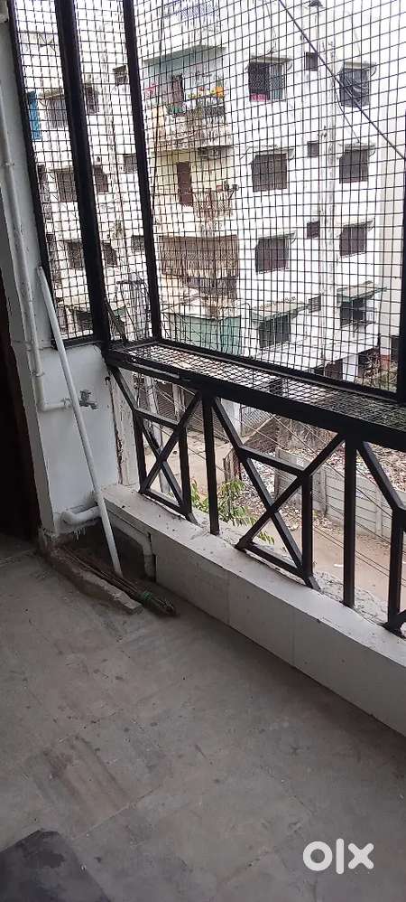 3bhk flat for rent in mp Nagar zone 1 1st floor