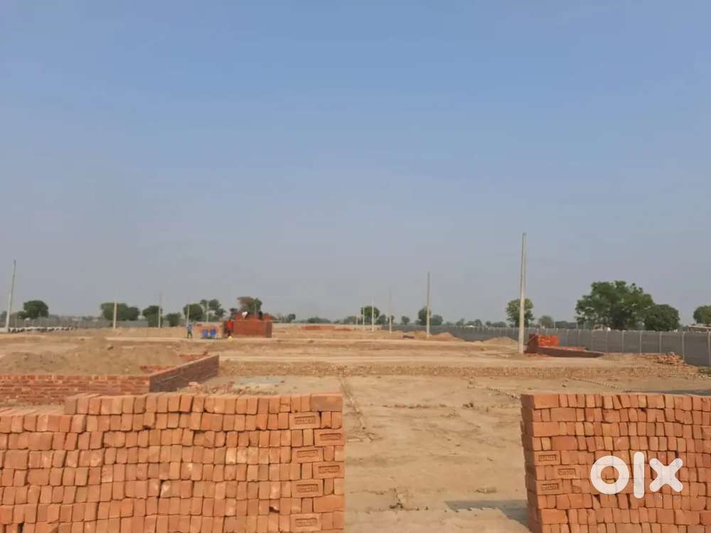 Plot In Narela Residential Area