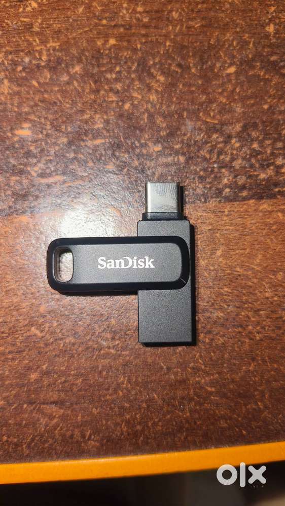 256 gb SanDisk pendrive