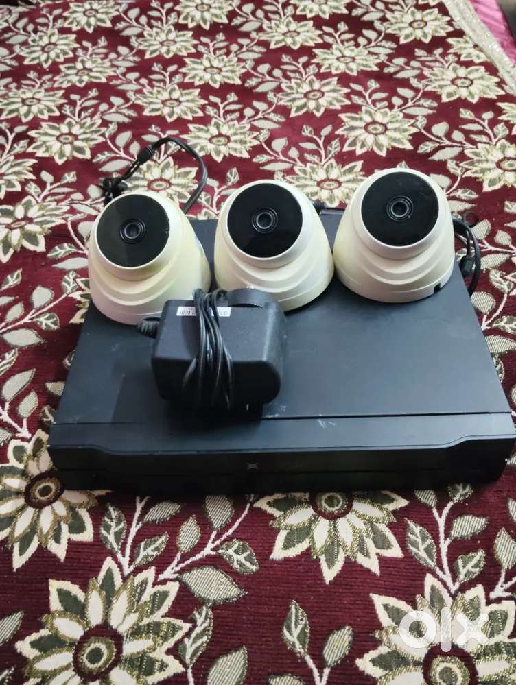 Cctv camera 4channel dvr Hard disk 500gb adaptor all work  Hyderabad