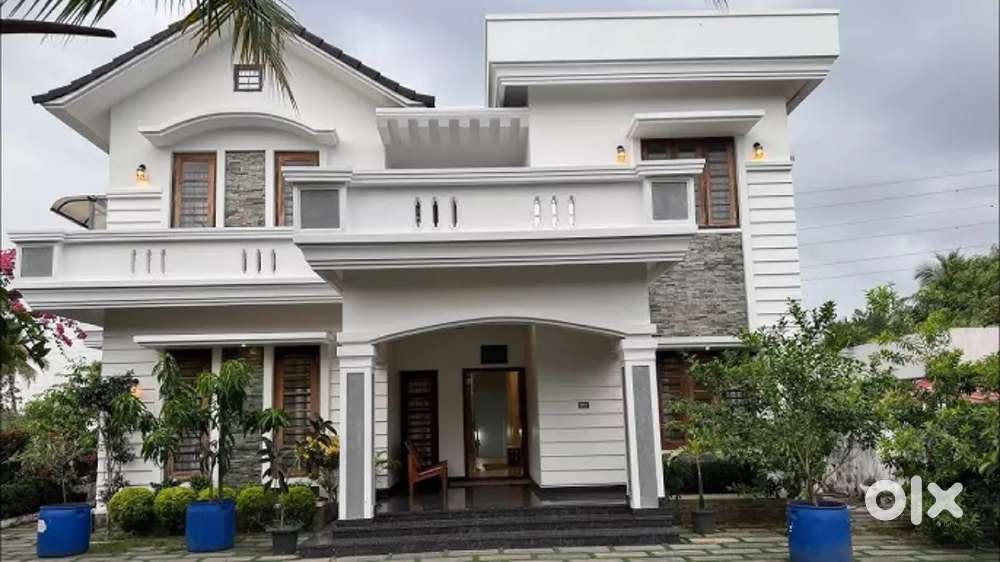 Bunglaw/Villa for sale