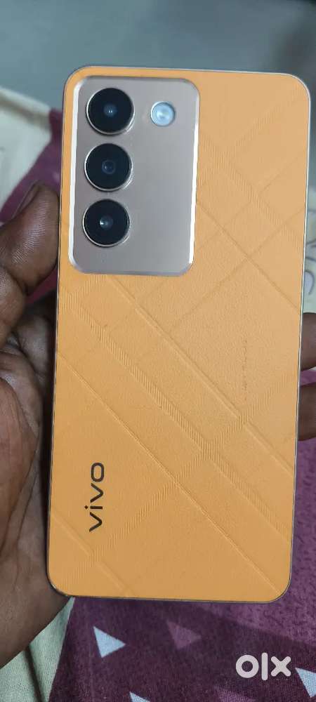Vivo y200e good condition 6/128
