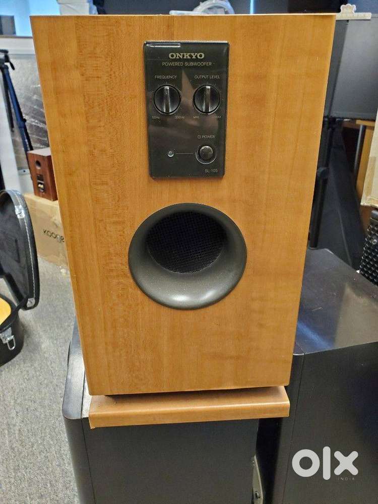 ONKYO ACTIVE SUBWOOFER, Yamaha YSTSW160, JBL SUB 138