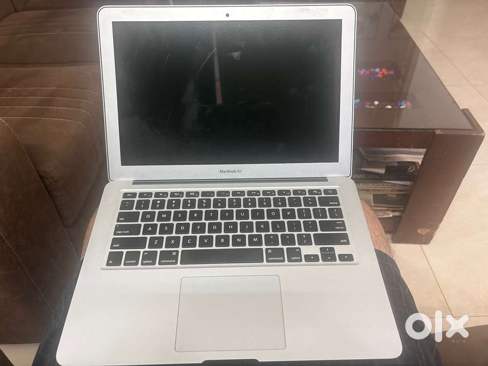 Macbook Air 13 inches 2017 model