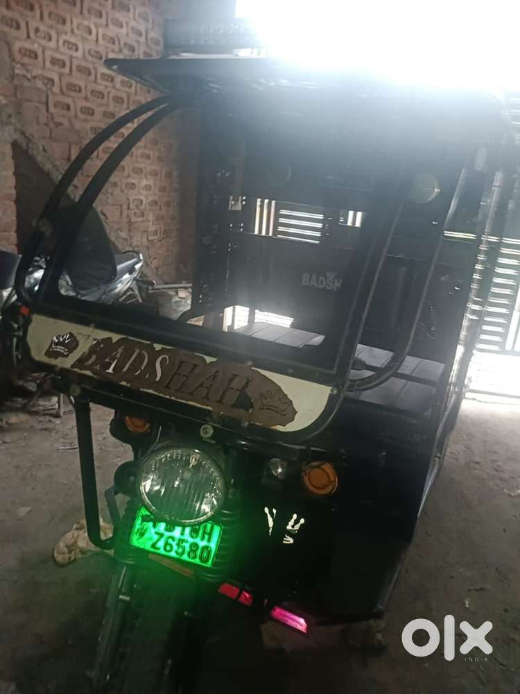 E-Rickshaw for sale 2023 model 1st owner