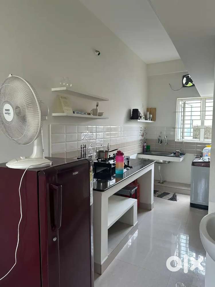 Looking for a female roommates