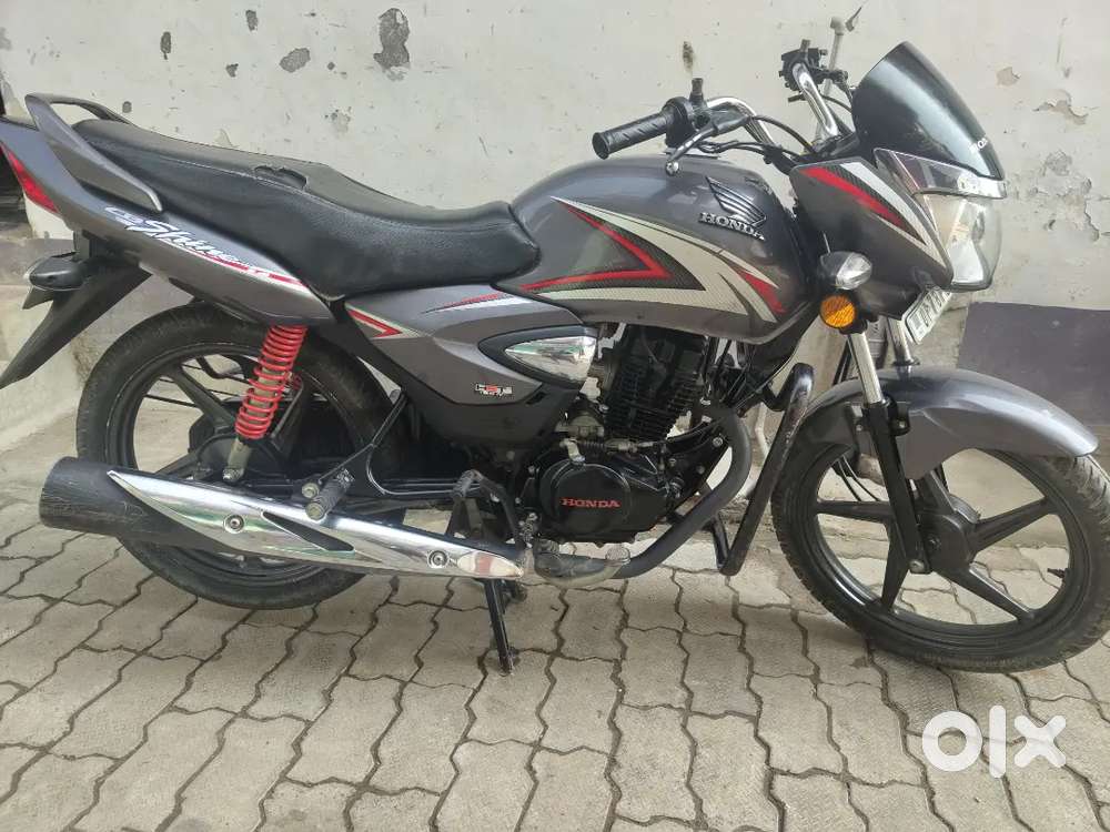 CB shine 125cc, Black Color, Very good condition