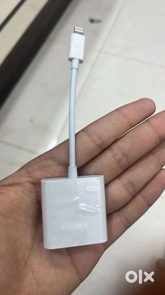 Sounce 2 in 1 Lightning to USB 3.0 Adapter withCharging Port Connector