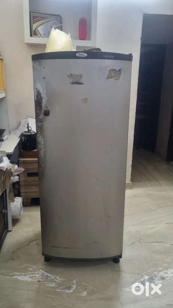 Whirlpool fusion Selling Fridge