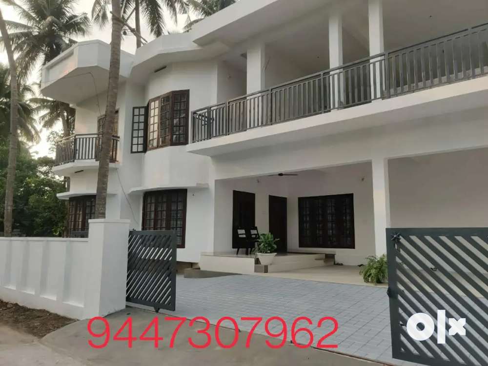 Fully furnished 6BHK independent house for DAILY rent at Thrissur