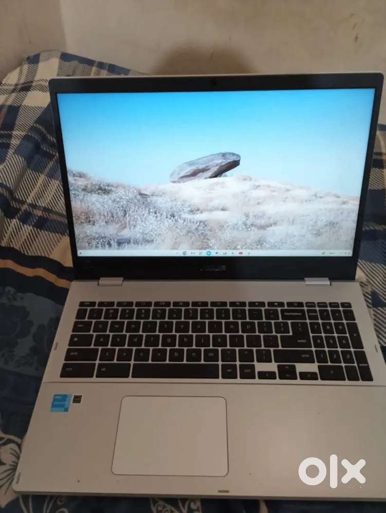New asus laptop 4 mahine hue hai isko liye paiso ki jarurat hai