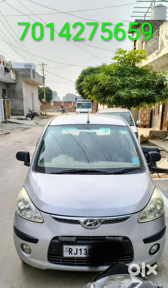 Hyundai i10.. new condition car