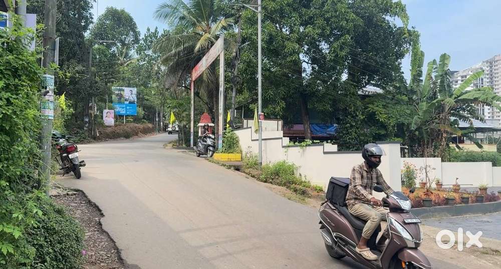 8 cents commercial plot for sale at Edachira Kakkanad