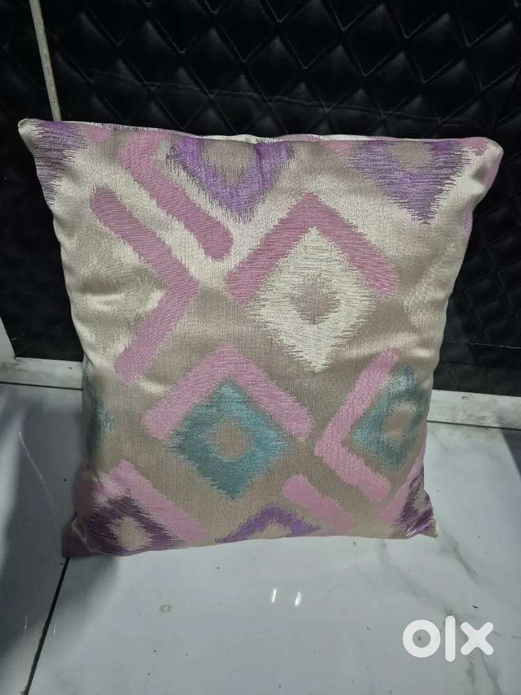 New cusions and sofa covers for sale
