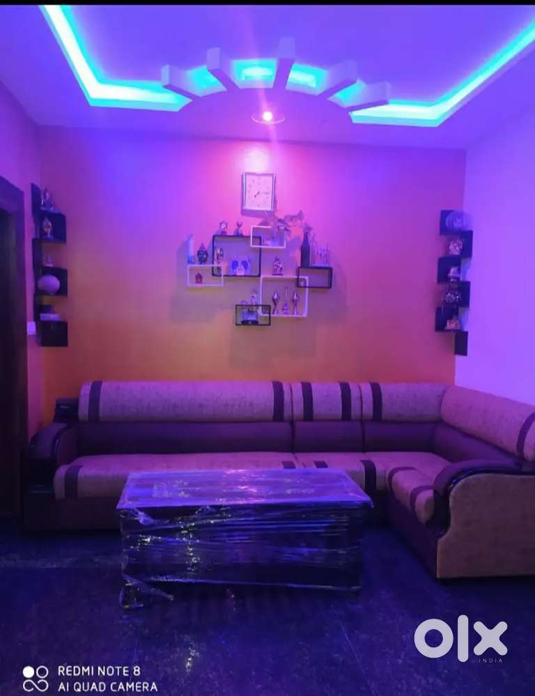 For lease 1100000