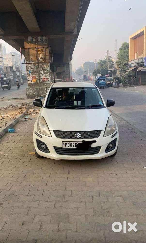 Maruti Suzuki Swift 2016 Petrol Well Maintained
