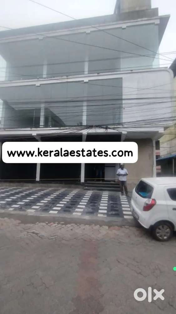 3000sqft G+2 Commercial building with lift & car parking @ Kaloor