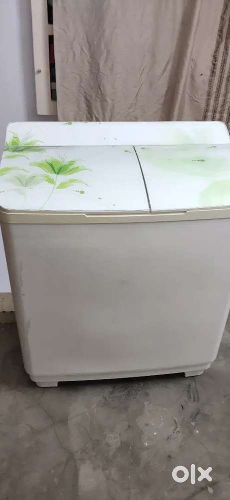 Lloyd washing machine