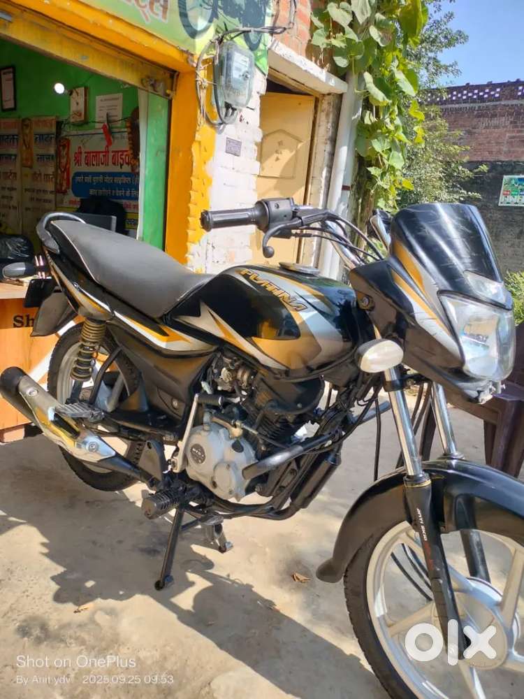 New brand showroom condition