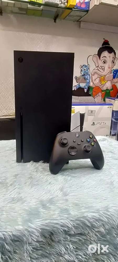 Xbox Series X good condition with controller hdmi cable