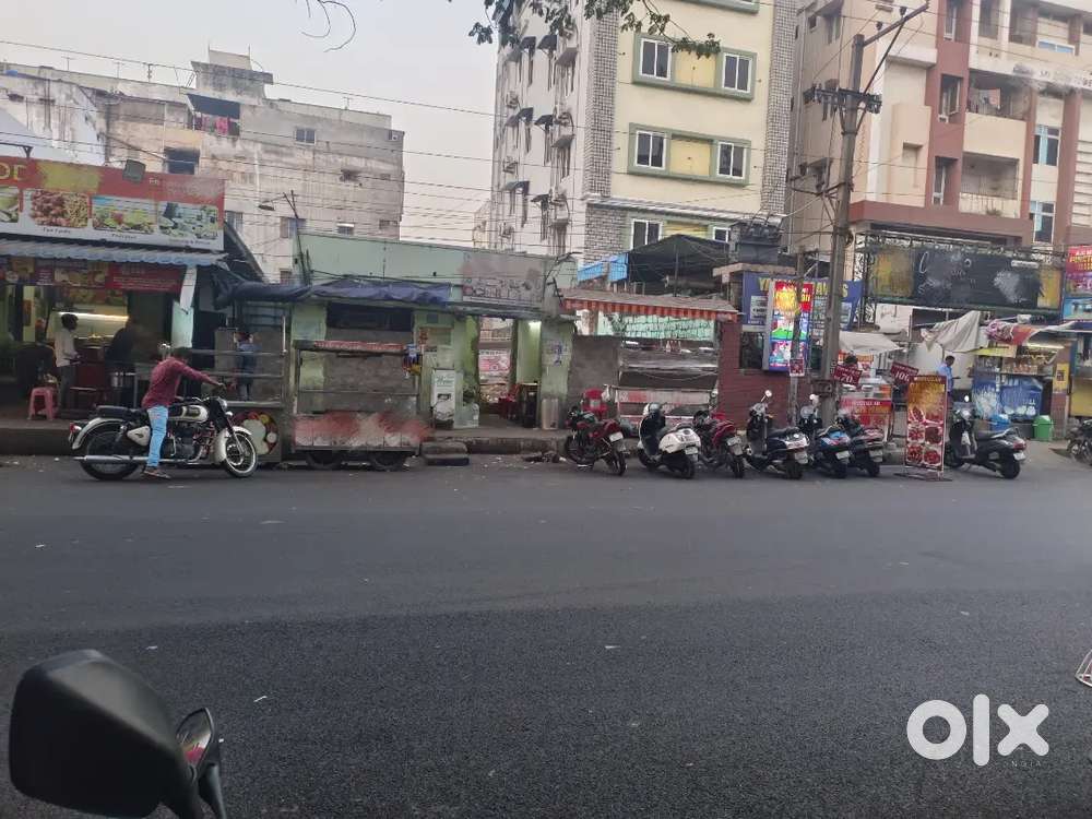 Comercial 327 SQUARE YARDS PLOT Highway