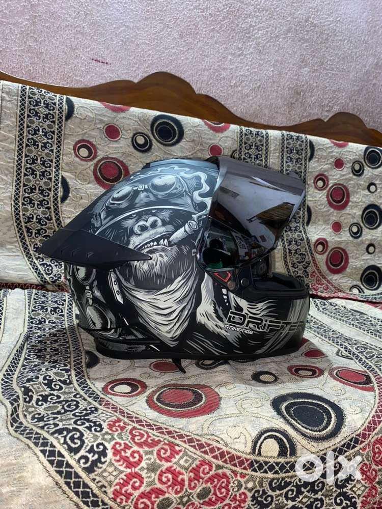 Studds drifter helmet new condition very less use