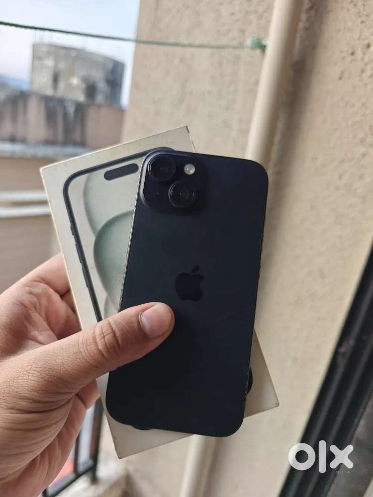 Apple Iphone 15 128 GB Warranty Over Phone And Box