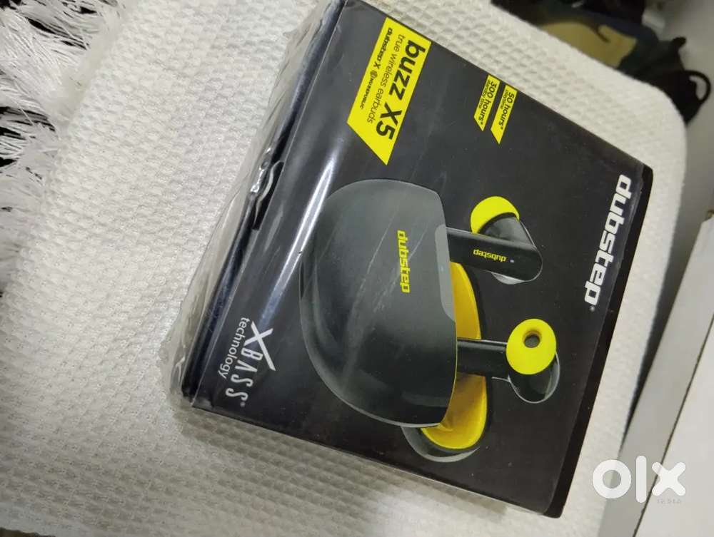Dubstep ear buds x5