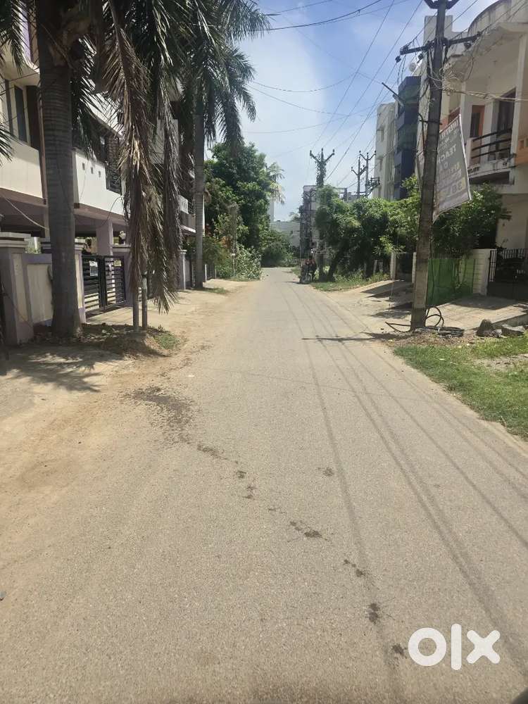 Pallikrani land 1800sift cmda approved siz 30/60 East facing