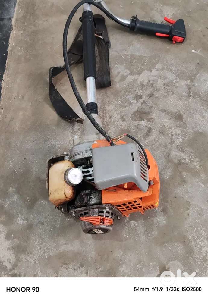 Paddy and wheat cutter machine