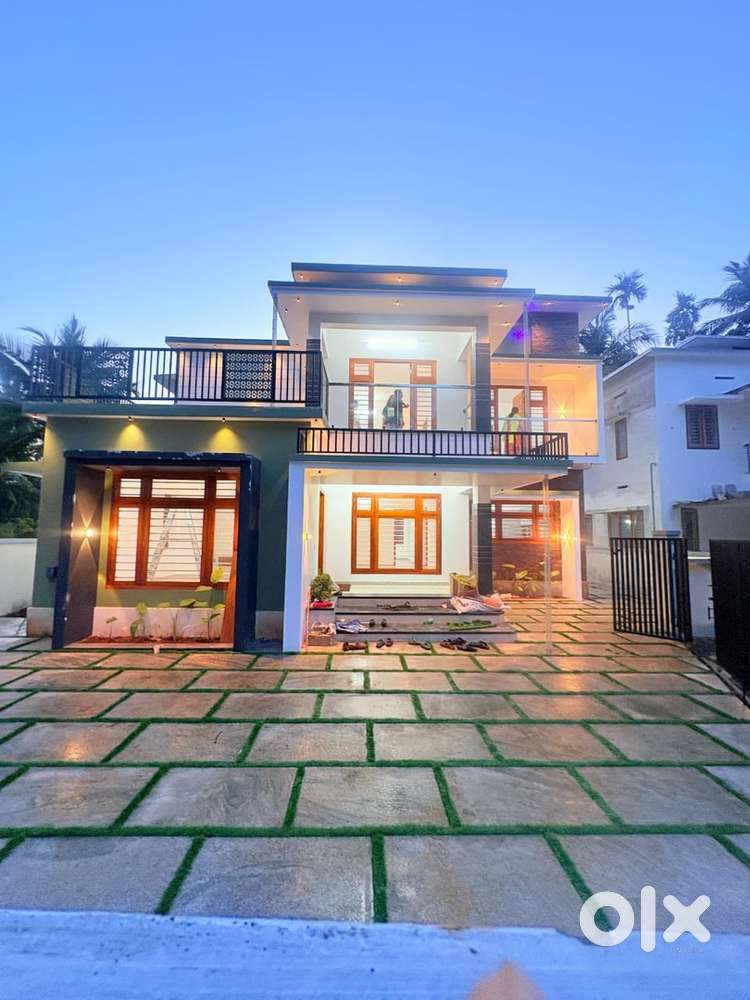 Cherukulam 6 Cent 4 Bed New House