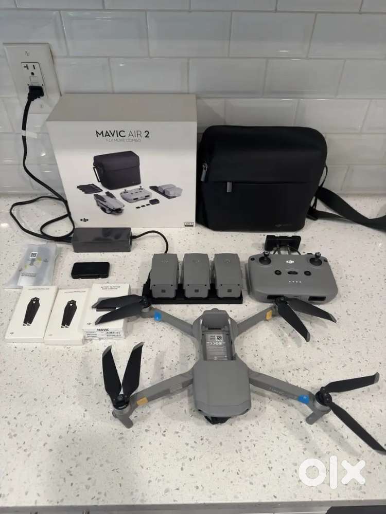 DJI MAVIC AIR 2 FLY MORE COMBO