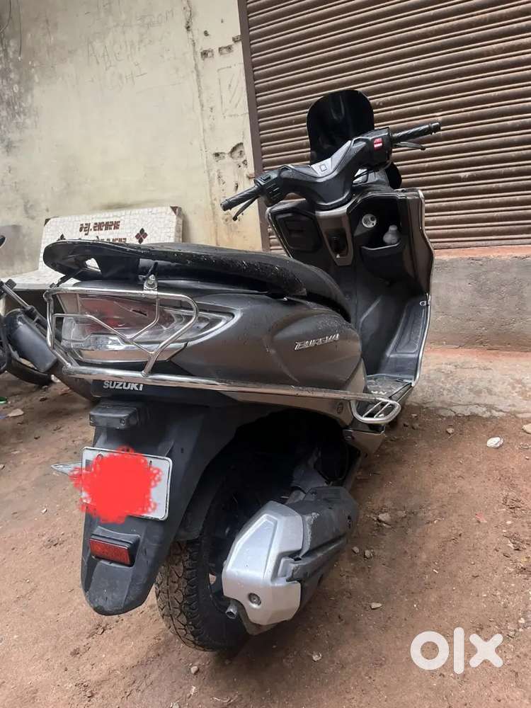 Suzuki burgman
