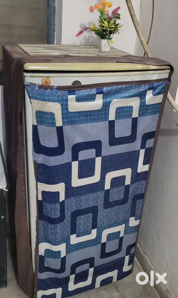 DAEWOO Super cool fridge excellent condition