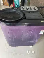 Whirlpool semi auto washing machin in good codishion