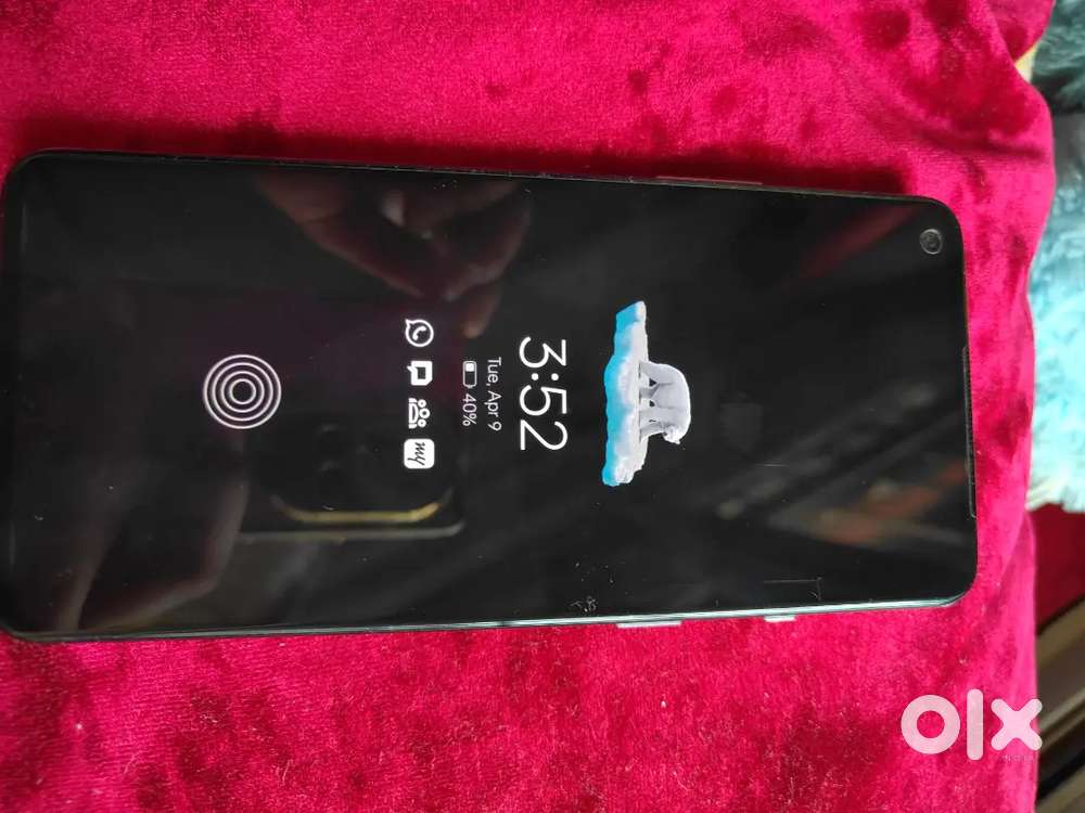 8T 8/128 GB with Bill Box Charger